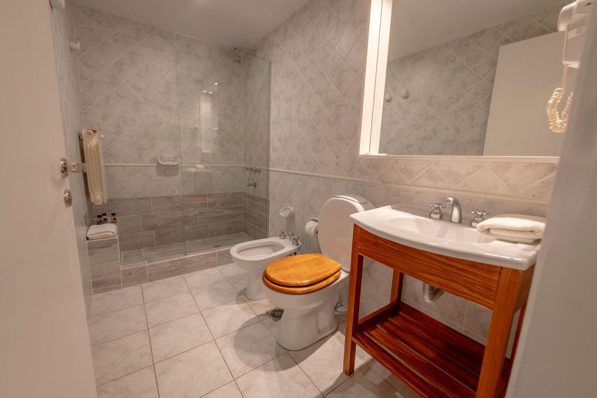 Tolkeyen Otel Ushuaia Dış mekan fotoğraf